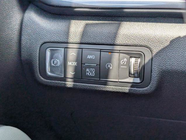 New 2026 GMC Terrain AT4 w/ Convenience Package III AWD/4WD image 32
