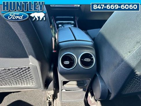 Used 2021 Mercedes-Benz GLB 35 AMG 4MATIC image 18