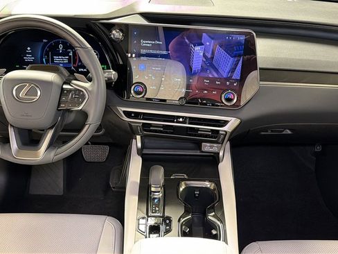 Certified 2026 Lexus RX 350 F Sport image 17