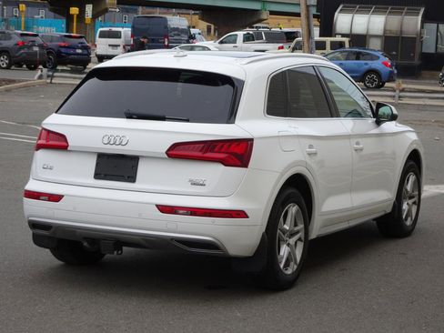 Used 2018 Audi Q5 2.0T Premium Plus w/ Premium Plus Package image 7