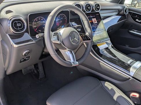 New 2026 Mercedes-Benz GLC 300 image 3