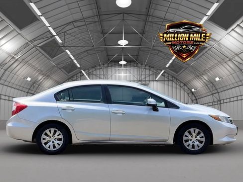 Used 2012 Honda Civic LX image 7