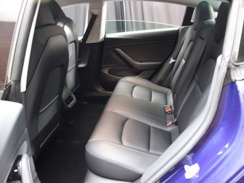 Used 2019 Tesla Model 3 Long Range AWD/4WD image 32