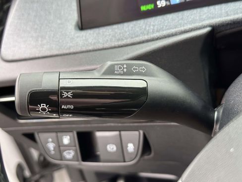 Used 2022 Kia EV6 Wind image 15