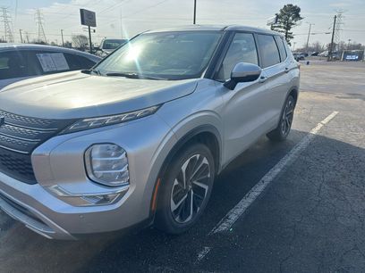 Used 2024 Mitsubishi Outlander SE