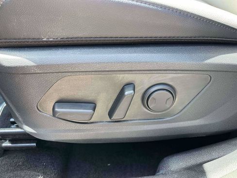 Certified 2026 Kia Sportage EX FWD image 18