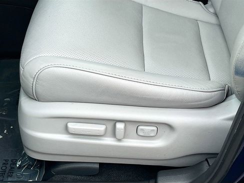 Used 2025 Honda Passport EX-L image 18