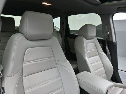 Used 2020 Honda CR-V Touring image 28