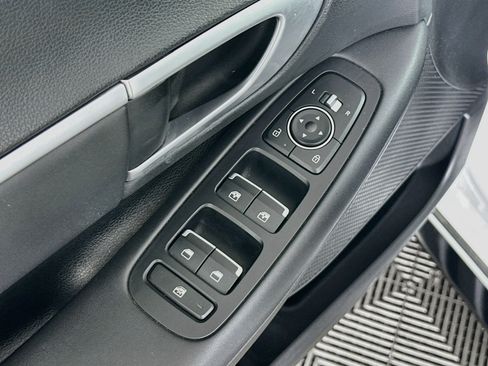 Used 2024 Hyundai Sonata SEL FWD image 15