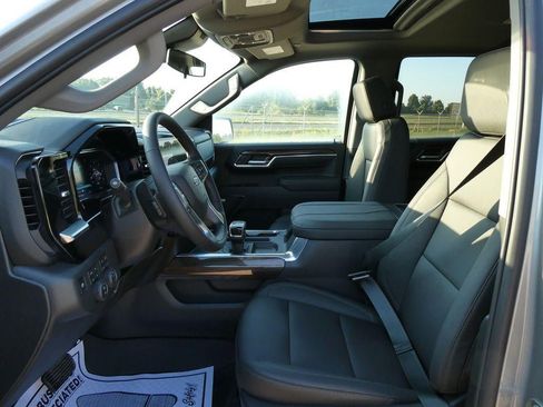 New 2026 Chevrolet Silverado 1500 LT Trail Boss w/ LT Trail Boss Premium Package AWD/4WD image 17