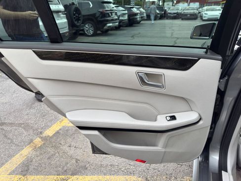 Used 2015 Mercedes-Benz E 350 Sedan w/ Premium 1 Package image 29