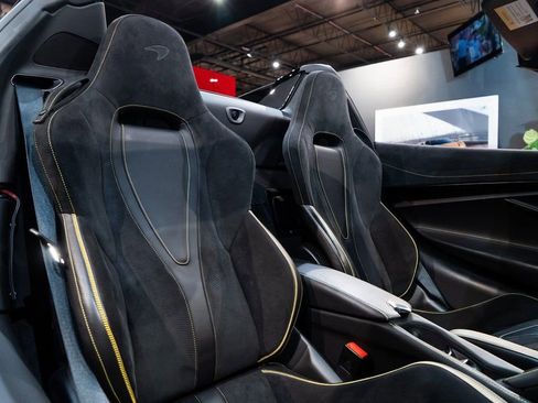 Used 2022 McLaren 720S Spider RWD image 26
