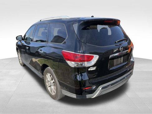 Used 2015 Nissan Pathfinder S AWD/4WD image 4