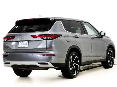 Used 2024 Mitsubishi Outlander SE AWD/4WD image 6