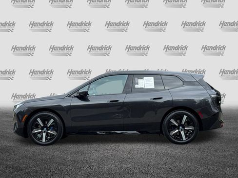 Used 2024 BMW iX xDrive50 w/ Premium Package AWD/4WD image 8