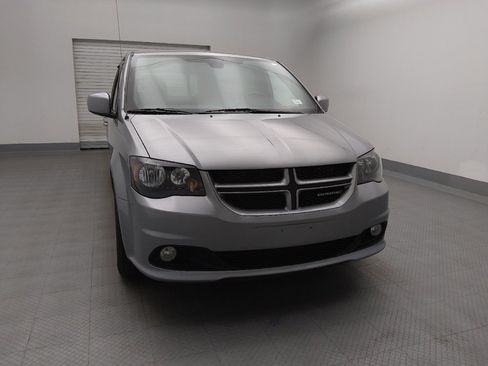 Used 2020 Dodge Grand Caravan GT image 14