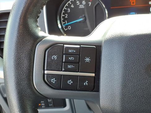 Used 2022 Ford F150 XLT w/ Equipment Group 302A High image 17