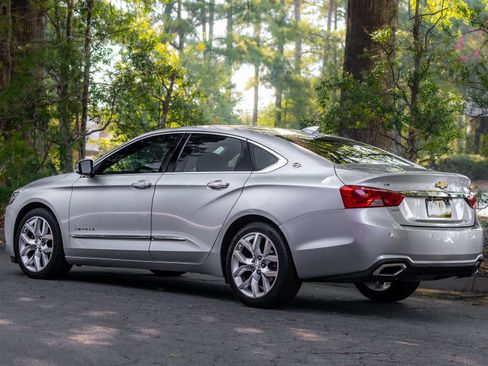 Used 2018 Chevrolet Impala Premier FWD image 50