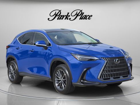 Used 2025 Lexus NX 350 AWD w/ Accessory Package (K3) image 7