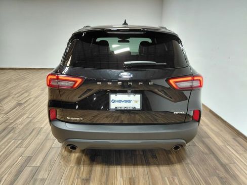 Used 2025 Ford Escape ST-Line AWD/4WD image 17
