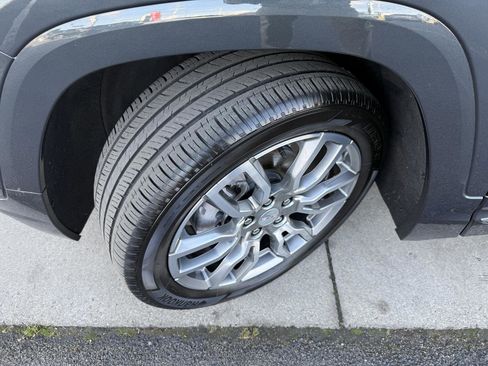 Used 2022 GMC Terrain Denali w/ Denali Premium Package image 50