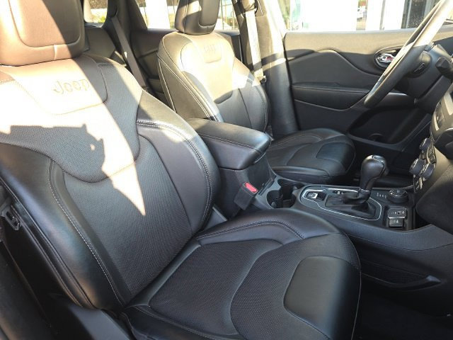 Used 2022 Jeep Cherokee Latitude Lux AWD/4WD image 16