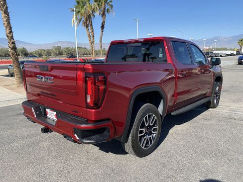 Used 2025 GMC Sierra 1500 AT4 w/ AT4 Premium Package AWD/4WD image 39