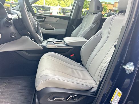 Used 2024 Acura MDX FWD w/ Technology Package image 13