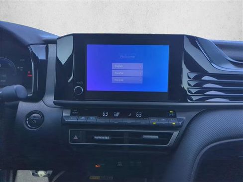 Certified 2025 Toyota Camry SE image 16