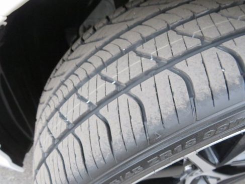 Certified 2023 Toyota Camry SE image 36