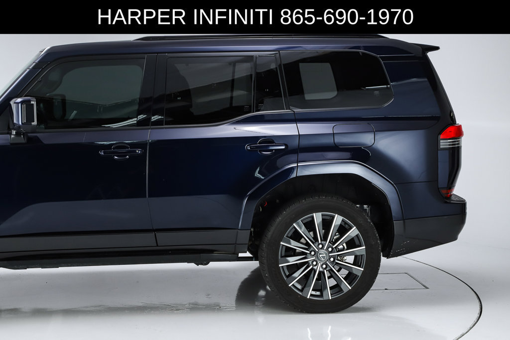 Used 2024 Lexus GX 550 w/ Accessory Package (2T) AWD/4WD image 44