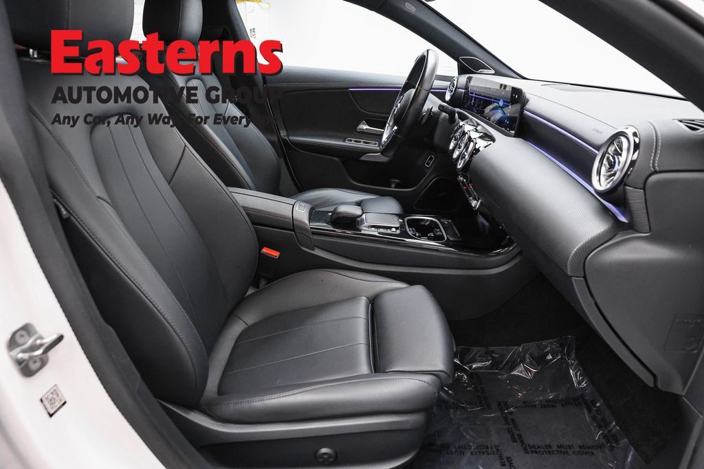 Used 2023 Mercedes-Benz CLA 250 4MATIC w/ Premium Package image 24