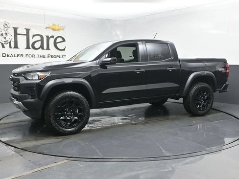 New 2026 Chevrolet Colorado Trail Boss AWD/4WD image 10