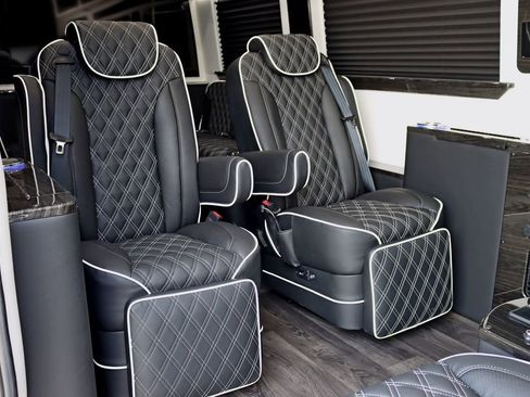 Used 2026 Mercedes-Benz Sprinter 3500 image 39