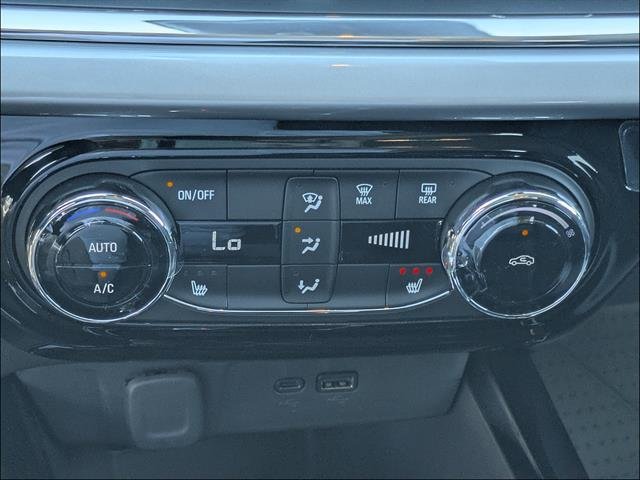 New 2026 Chevrolet Trax LT w/ Driver Confidence Package FWD image 20