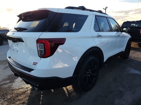 Used 2020 Ford Explorer ST w/ ST Street Pack image 3