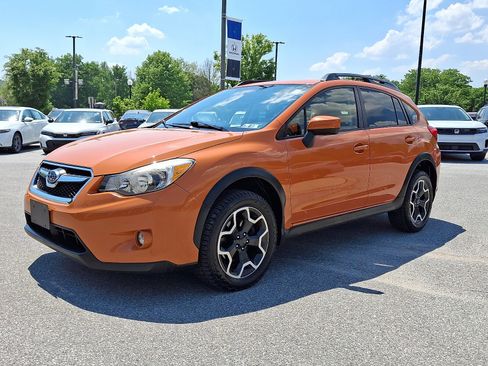 Used 2015 Subaru Crosstrek 2.0i Premium w/ Popular Package #1 AWD/4WD image 3