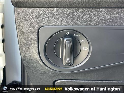 Used 2024 Volkswagen Tiguan S image 15
