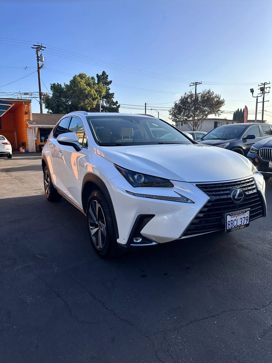 Used 2018 Lexus NX 300 FWD w/ Premium Package image 3