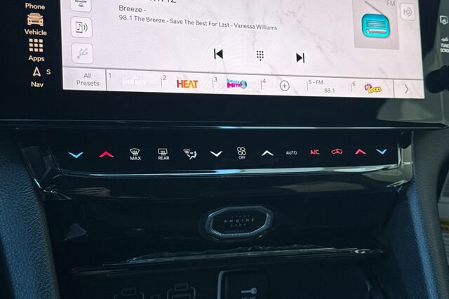 New 2026 Jeep Grand Cherokee Limited AWD/4WD image 18