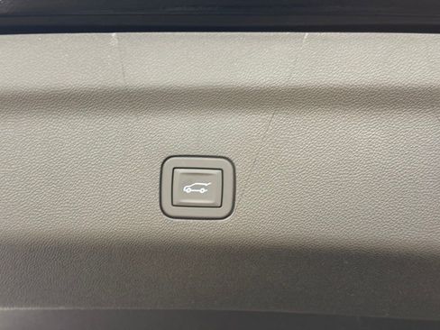 New 2026 GMC Yukon XL Denali w/ Advanced Technology Package AWD/4WD image 25