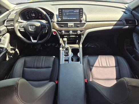 Used 2021 Honda Accord EX-L image 16