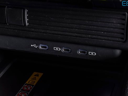 Used 2025 Toyota Land Cruiser w/ Premium Package image 29