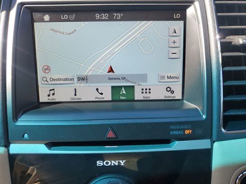 Used 2018 Ford Taurus Limited FWD image 22