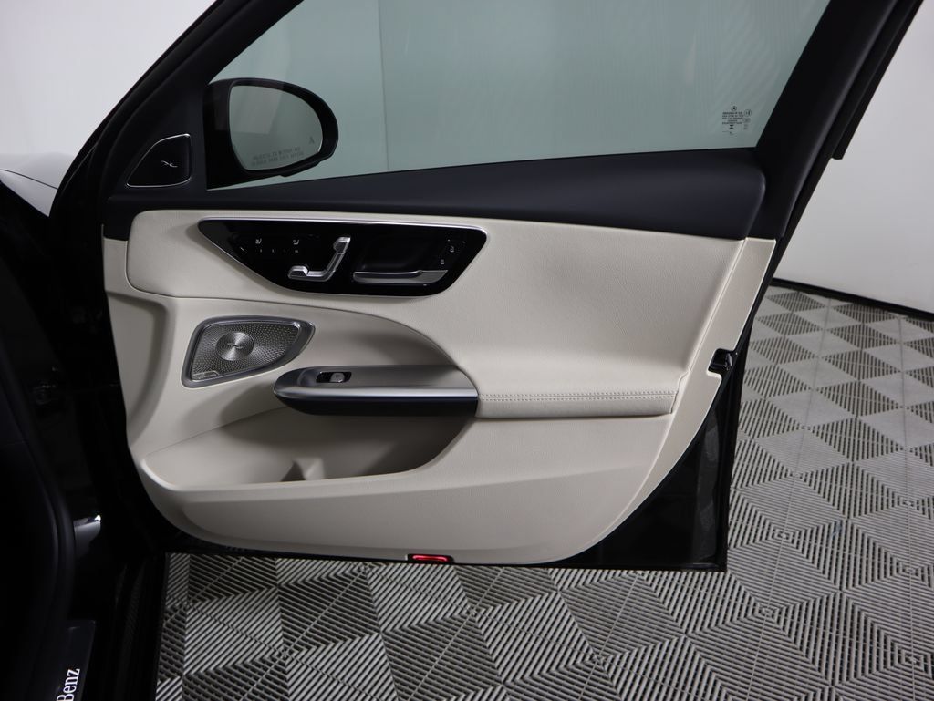 Used 2026 Mercedes-Benz C 300 Sedan image 26