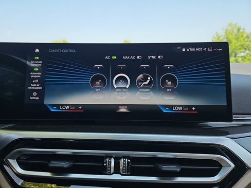 Used 2023 BMW i4 eDrive35 w/ Premium Package RWD image 21