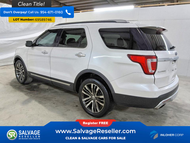 Used 2017 Ford Explorer Platinum AWD/4WD image 3