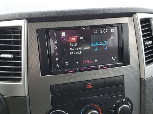 Used 2009 Jeep Grand Cherokee Laredo w/ Trailer Tow Group image 13