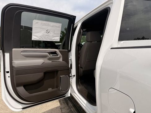 New 2026 Chevrolet Silverado 2500 LTZ w/ LTZ Plus Package AWD/4WD image 23