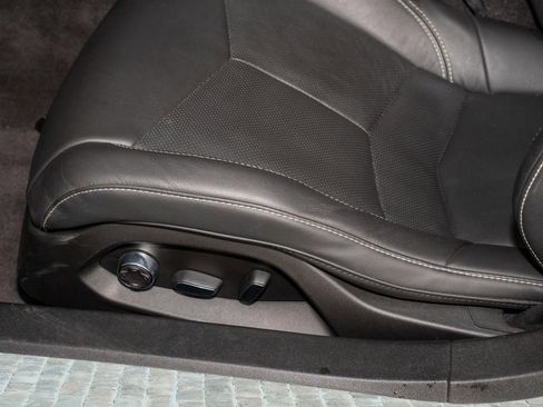 Used 2023 Chevrolet Corvette Stingray Preferred Cpe w/ Stealth Interior Trim Package image 22